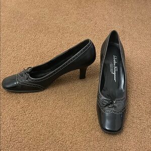 Salvatore Ferragamo Black Heels Classic Kitten